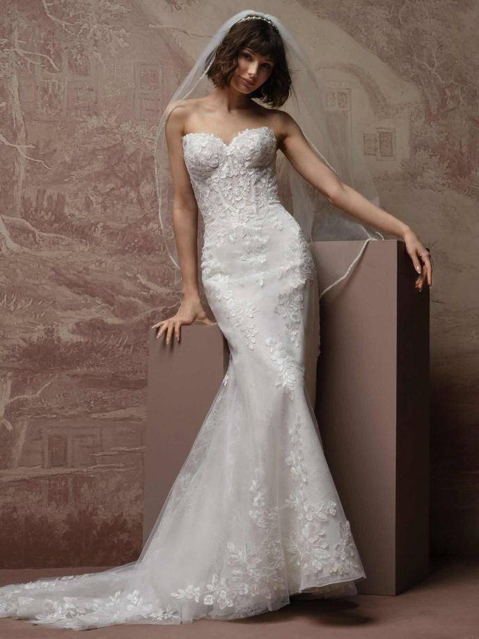 Rebecca Ingram 8 Brandy fit flare weddding dress Rebecca Ingram