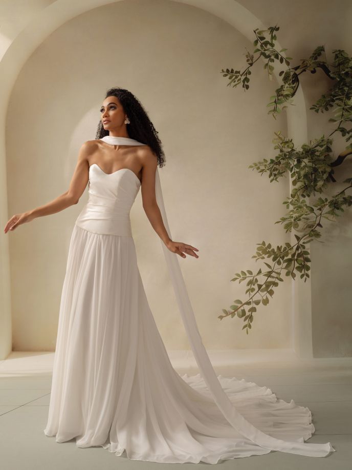April Banbury 17 April Banbury wedding dress Bailey